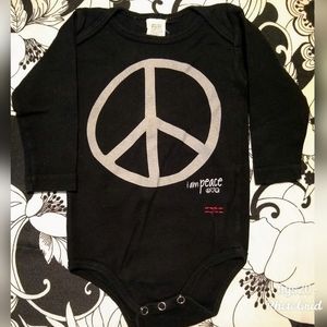 Peace Love World L/S Peace Onesie